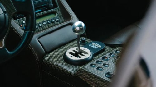 What Is A Dog-Leg Pattern Gear Shifter And How Is It Different From H-Pattern Gearboxes?