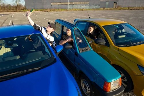 Fiat, Auto Mechanic Turns Fiat Panda Into World’s Narrowest Car