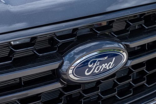 Progress?: Video Shows How Long It Takes For a New Ford To Turn On The AC, Compared To Older Car