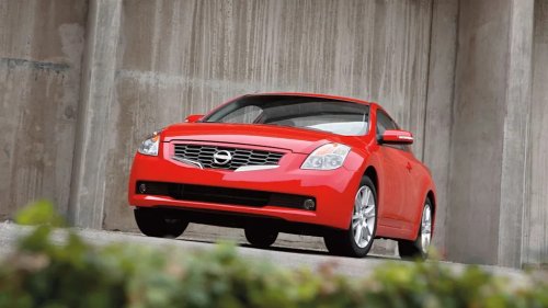 The 2008 Nissan Altima Coupe Proved Sport Coupes Weren’t Dead Yet