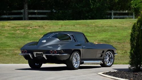 Chevrolet, Chevrolet Corvette, 1964 Chevrolet Corvette Custom Split-Window Heads to Mecum Monterey 2026 Auction