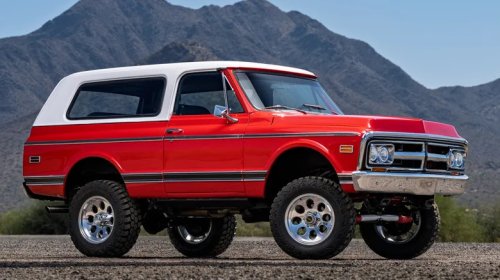 6 Car Brands Bringing Back The Body-On Frame SUV