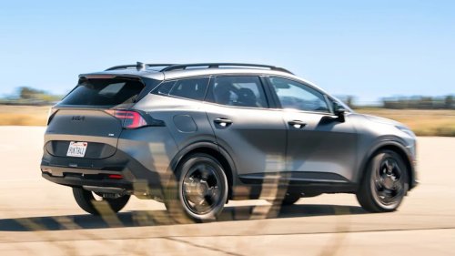 You Want a Versatile Small SUV? This Kia’s a Good Bet.