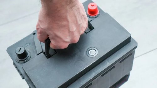 Battery, Should You Avoid Leaving A Car Battery On A Concrete Floor?