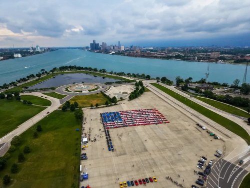 Yes, Yes, That’s An American Flag Made from 295 Corvettes