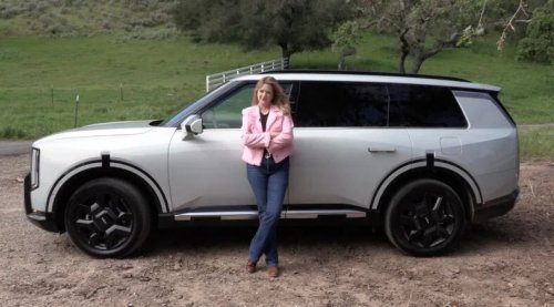 Our Favorite 7-Seater Hybrid SUVs, From Budget to Luxury