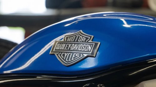 Which Harley-Davidson Has The Smallest Gas Tank?
