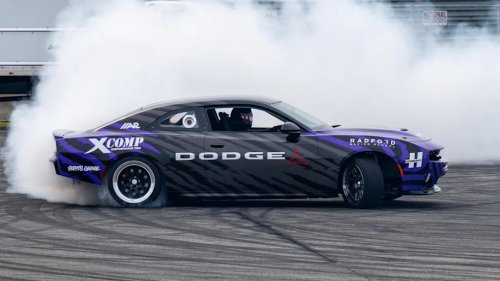Dodge Is Doing Everything It Can to Make People Like the New Charger—Except Give It a V8