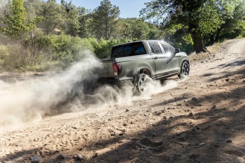 Ford, Hyundai, Hyundai Santa Cruz, Honda, Honda Ridgeline, Ford Maverick Hybrid Vs. Hyundai Santa Cruz Vs. Honda Ridgeline: Which One Is The Most Fuel-Efficient? There's One Clear Winner