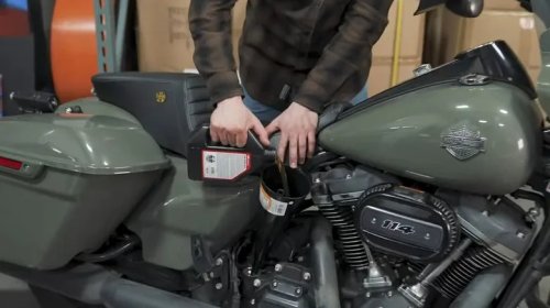 What Is A 3-Hole Oil Change On A Harley-Davidson?