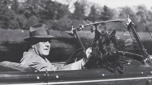 Ford, FDR's Custom 1938 Ford Had A Mechanism That Dispensed Lit Cigarettes