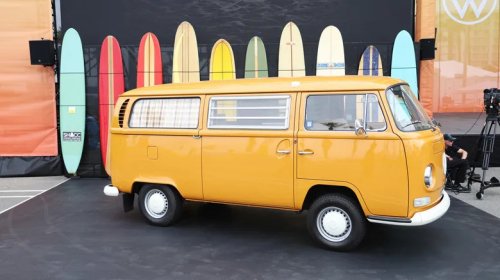 Volkswagen Beetle, Beetle Vs. Bus: Which Volkswagen Is More Iconic?