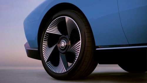 Rolls-Royce’s Latest Problem: Keeping Its New EV’s Cashmere Roof Intact At 176°F
