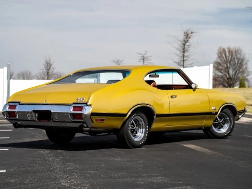 1971 Oldsmobile Cutlass 442 W-30 For Sale from Henderson Auctions Ahead of Barber Motorsports Park Sale