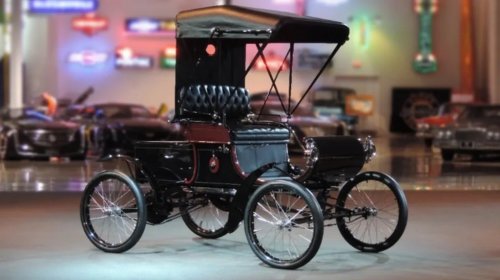 Oldsmobile, Why Was The Oldsmobile Model R Called 'Curved Dash'?