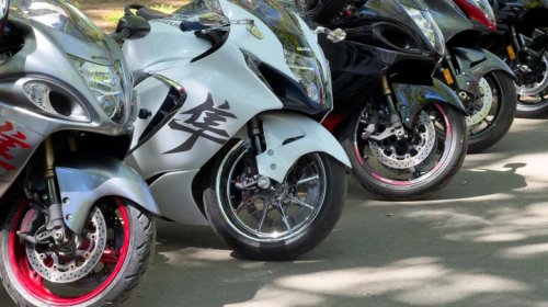 5 Motorcycles Quicker Than The Honda CBR1100XX