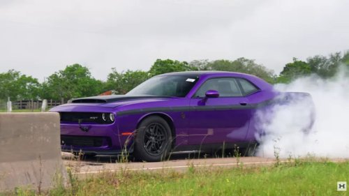 Hennessey, Dodge, Check Out Hennessey’s 1,700-HP Dodge Demon Doing A Burnout At 100 MPH