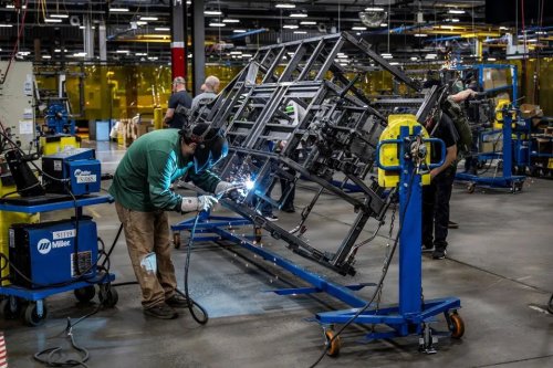 How Kawasaki Uses Its Own Robots And Custom Processes For Top Quality