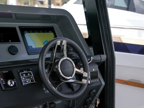 Boat Test: 2026 Aiata Wayfinder 38