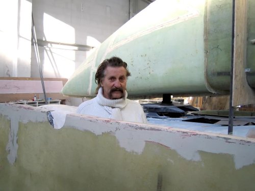 Parade of Absurdity: The Fantastical Concept Car Caravan of Luigi Colani