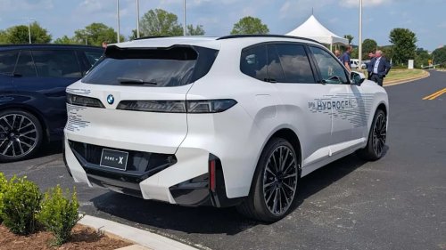BMW, 2028 BMW iX5 Hydrogen: Why BMW Won't Give Up On A Technology Stuck In Neutral