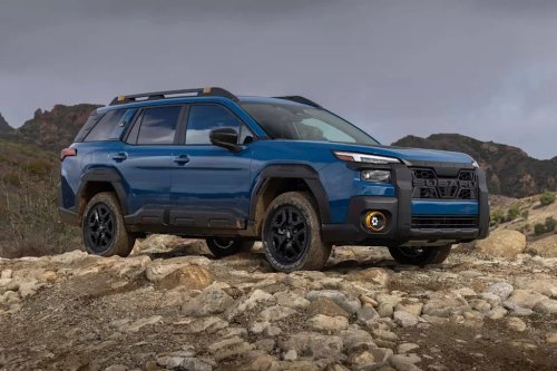 Couple Slam the Dumbest Feature They've Seen on a Subaru Outback
