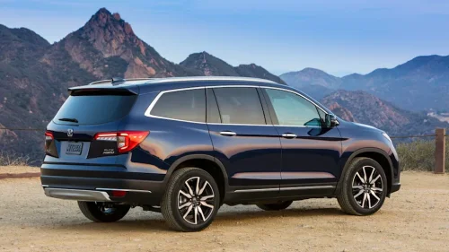 2020 Kia Telluride vs 2020 Honda Pilot: Which One Is More Reliable