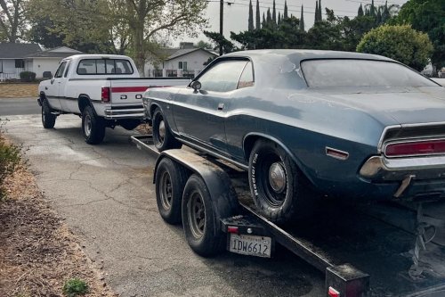Dodge, Elana Scherr: I'm Re-restoring My 1970 Dodge Challenger. What's Not to Love?