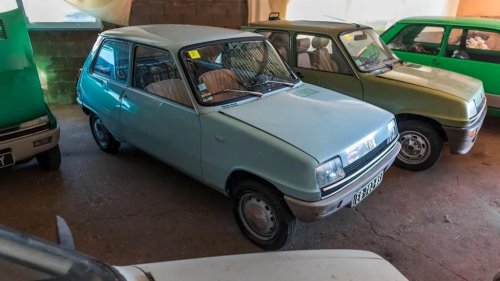 Renault, A Hidden Collection Of Fifty Renault 5 Hatchbacks Heads To Auction