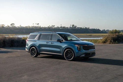 Toyota Sienna Vs. Chrysler Pacifica Hybrid Vs. Kia Carnival: Which One Is The Most Fuel Efficient? There's One Clear Winner