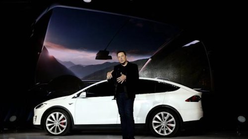Tesla has a possible fix for chaotic charging lines