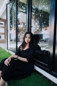Ayu Saputra