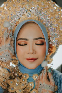 Lina Satria