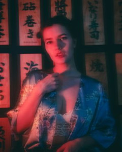 近藤彩香