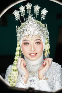 Anisa Wijaya