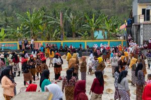 Yuni Santoso