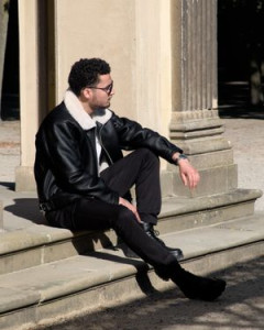 Florian Schröder