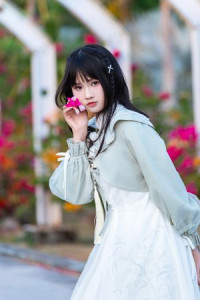山下理沙