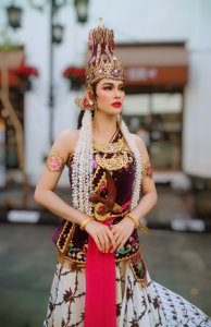 Silvia Kurniawan