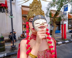 Tika Yulianto