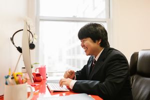 近藤隆