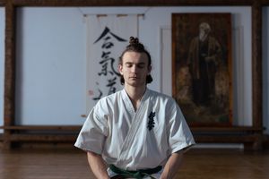鈴木圭