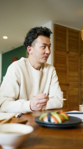 中野航