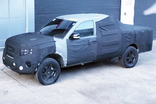 trucks, kia's body-on-frame pickup truck spied for the first time