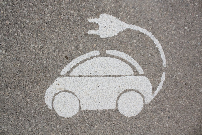 Make some noise: EVs, hybrids to have minimum sound levels