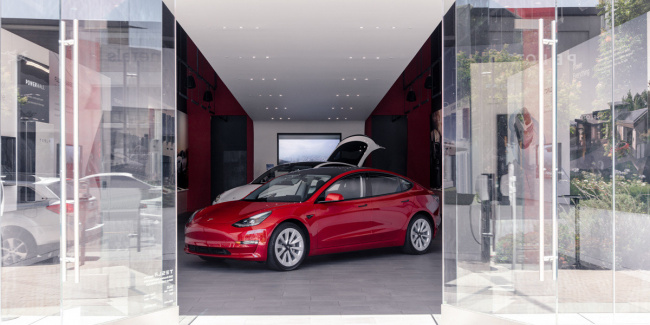 Tesla looks for support in HB2468 in fight against dealerships in Virginia