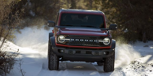 Ford Offers Bronco Buyers $2500 to Switch Models