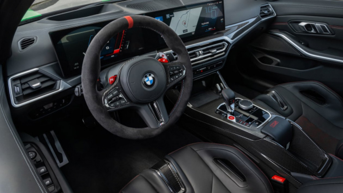 BMW M3 CS - dash